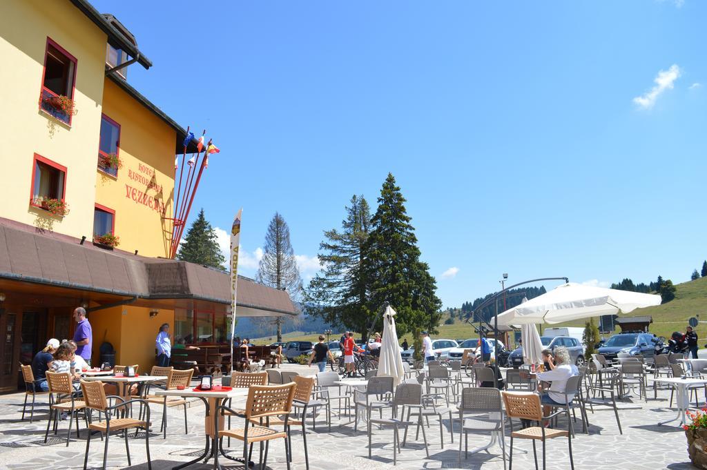 Malga Postesina Hotel Vezzena מראה חיצוני תמונה